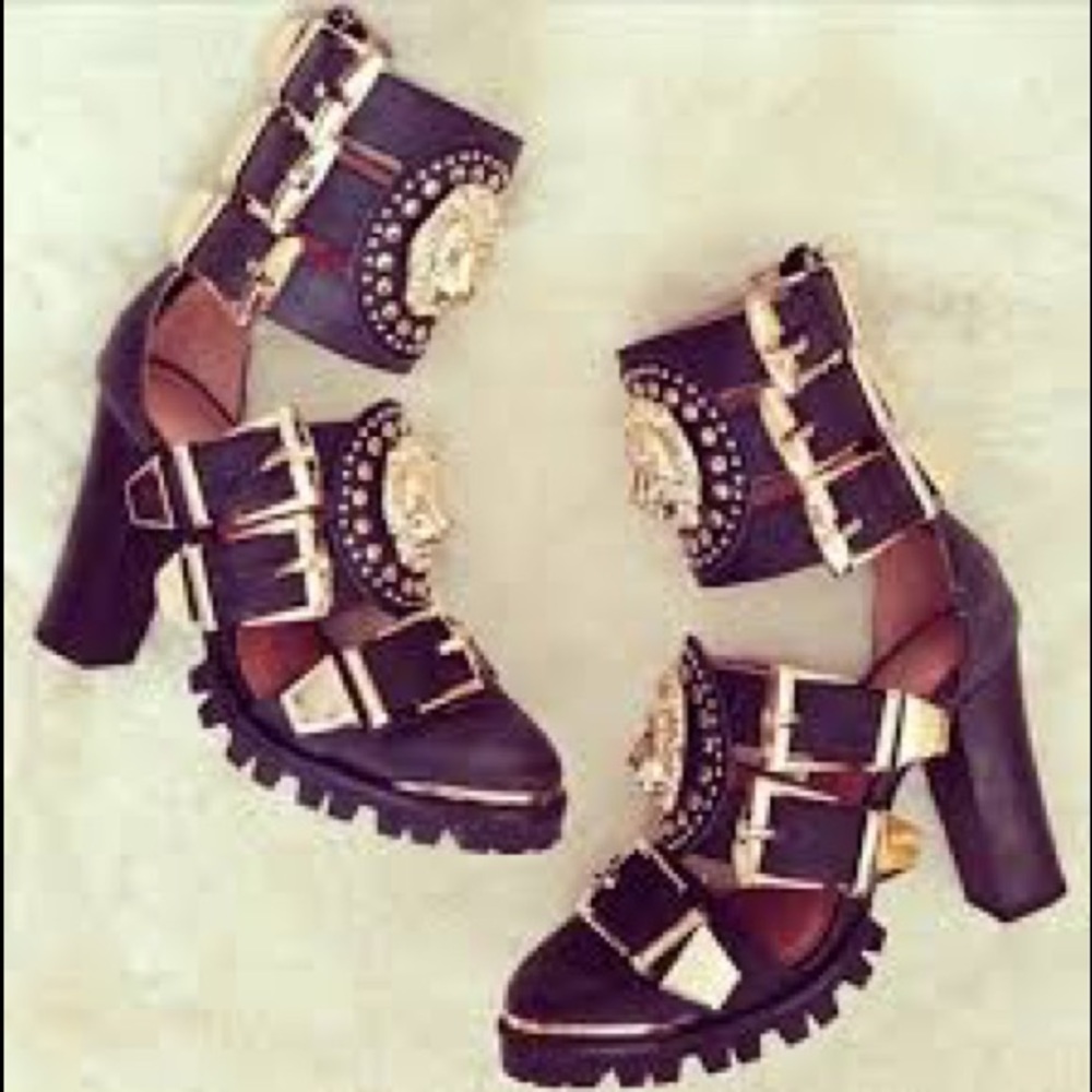 *ISO* Jeffery Campbell Mokai gold lion shoes